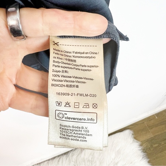 SCOTCH & SODA DARK GRAY BUTTON FRONT STRETCH BLOUSE WOMENS SZ XL - Picture 3 of 5